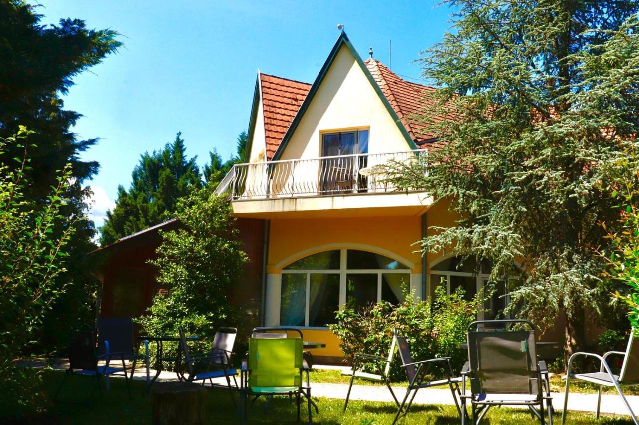 Wagner Panzio Hotel Cserszegtomaj Buitenkant foto