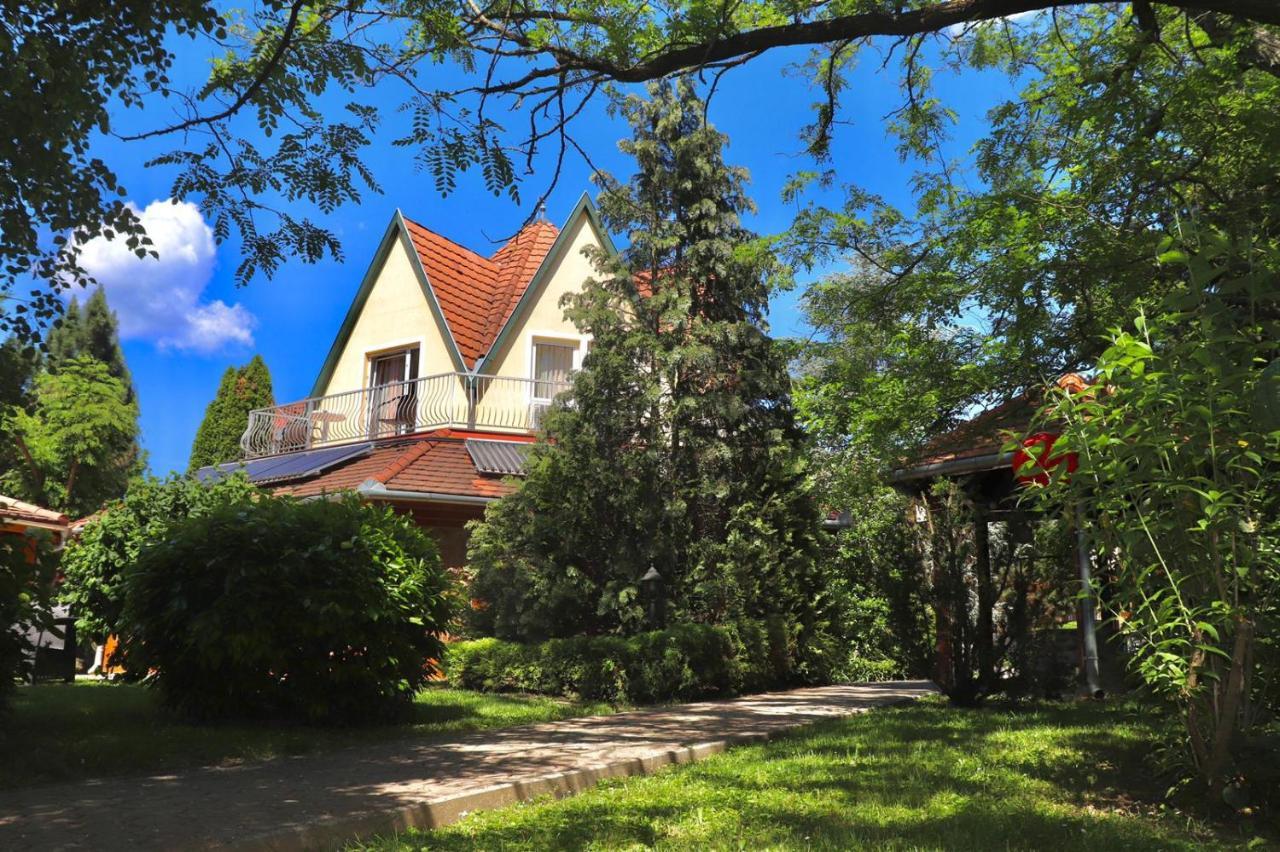 Wagner Panzio Hotel Cserszegtomaj Buitenkant foto