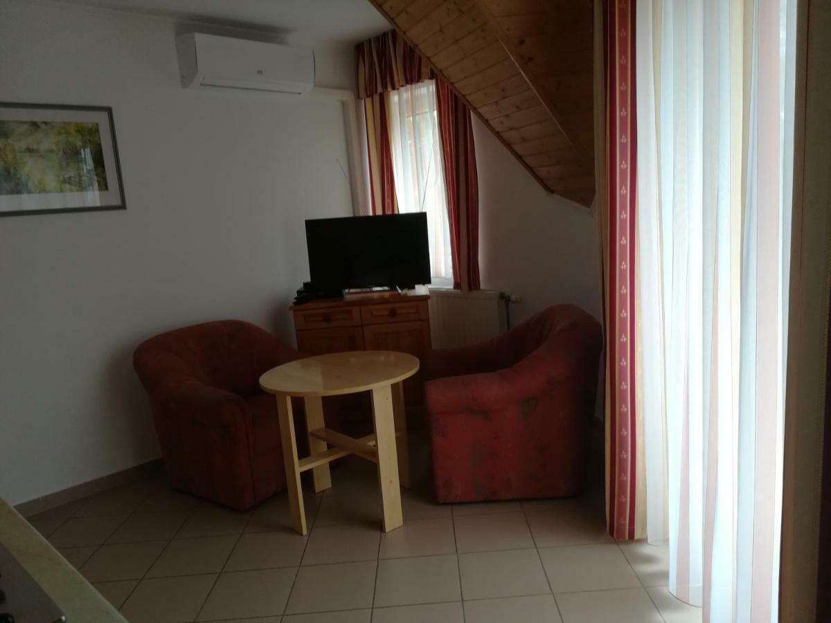 Wagner Panzio Hotel Cserszegtomaj Buitenkant foto
